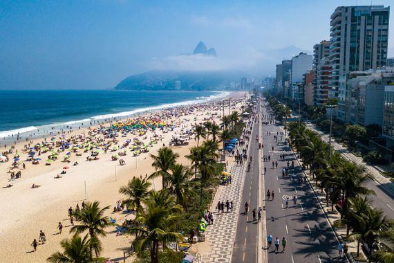 a-sunny-sunday-at-the-beaches-in-rio-de-janeiro-amidst-high-numbers-of-infected-people-by-the-coronavirus-covid-19