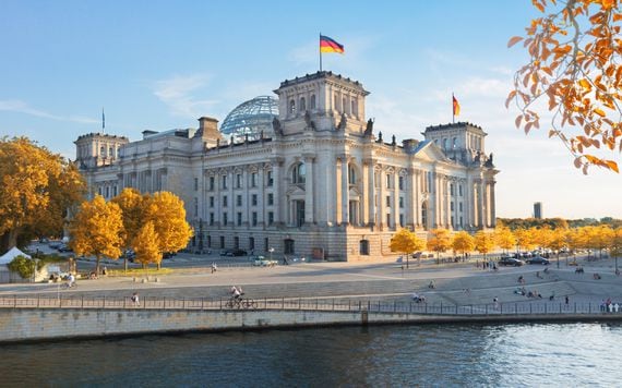 reichstag-berlin-government-germany