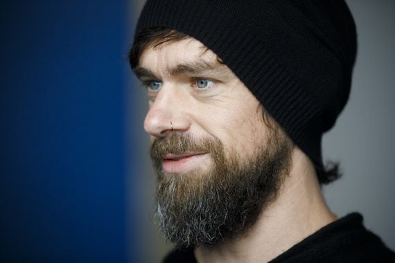 square-and-twitter-ceo-jack-dorsey-speaks-at-empowering-entrepreneurs-event-3