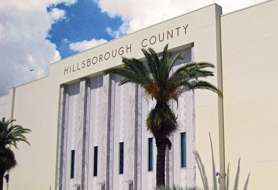 2048px-courthouse__confederate_memorial-hillsborough_county_florida