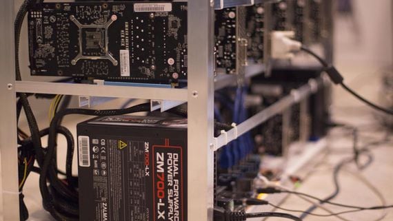 How Power Grids Work for Bitcoin Miners in Texas