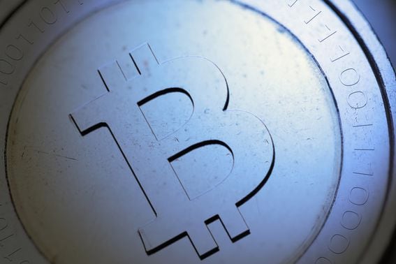 dwolla-closes-to-bitcoin-companies