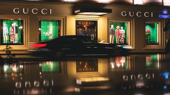 Gucci Invests in DAO of NFT Marketplace SuperRare to Launch Digital Art Vault